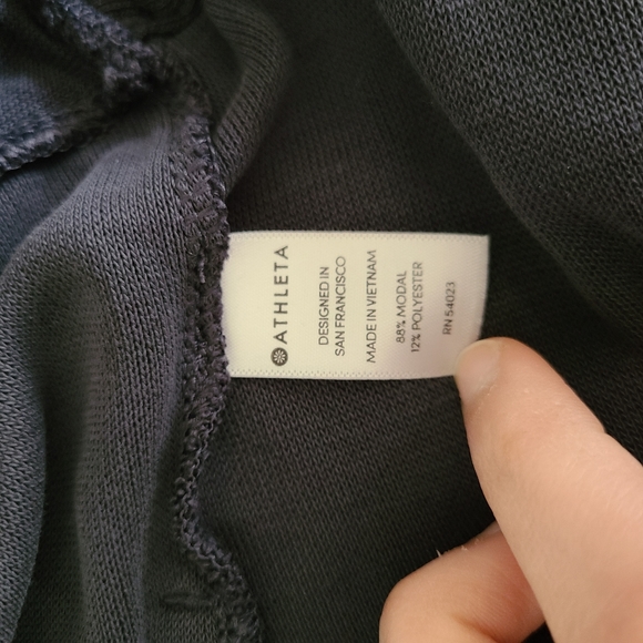 Athleta Front Cross Over Draped Sweater Size Medi - Picture 8 of 11